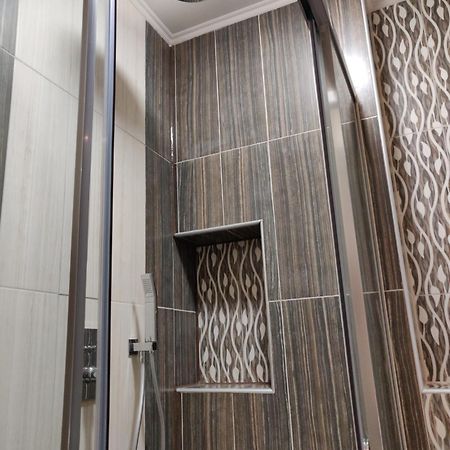 Agias Sofias Street Luxurious Studio Thessaloniki Exterior photo