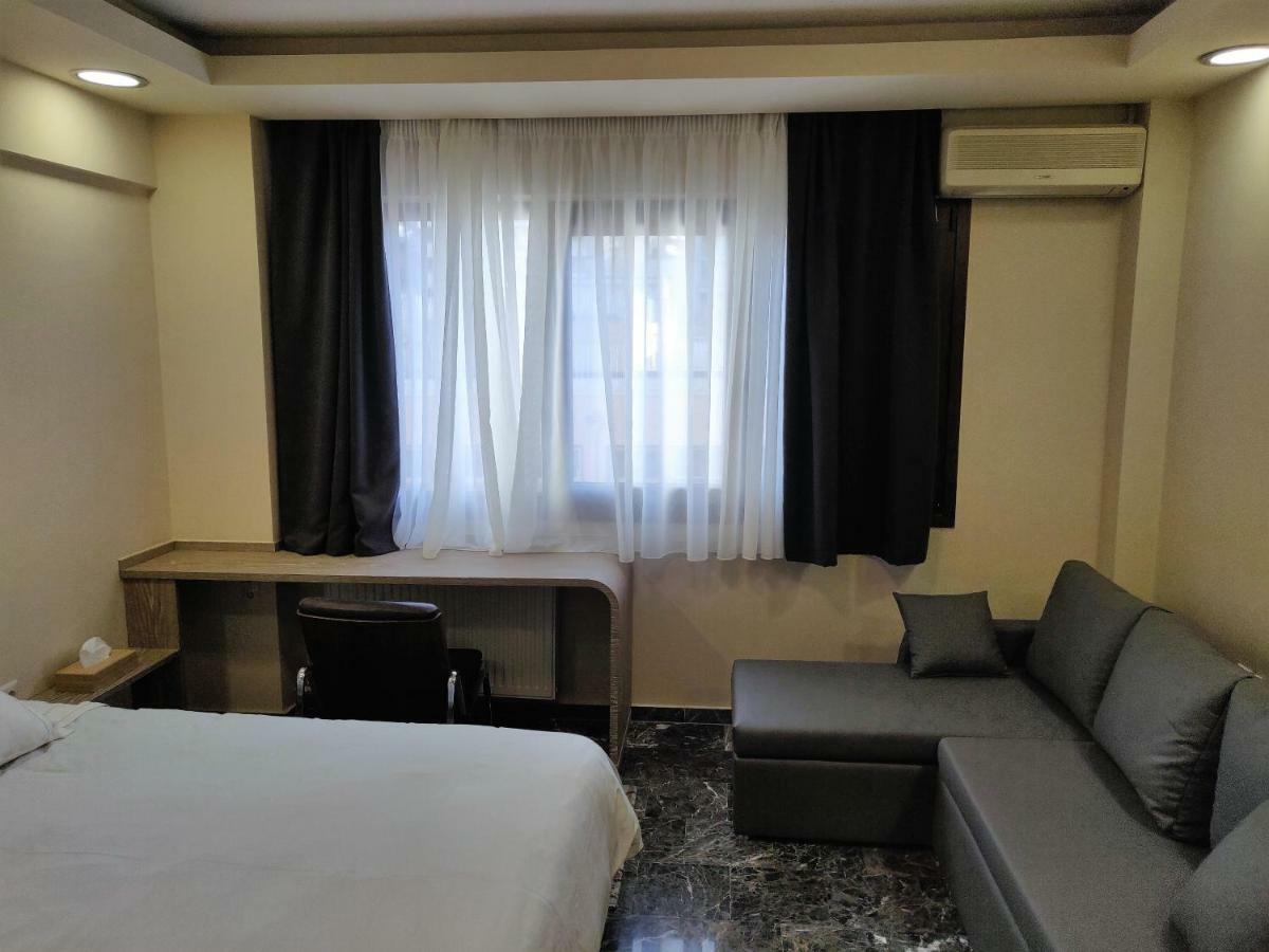 Agias Sofias Street Luxurious Studio Thessaloniki Exterior photo
