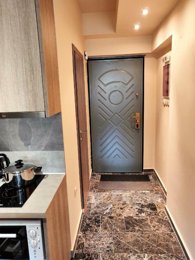 Agias Sofias Street Luxurious Studio Thessaloniki Exterior photo